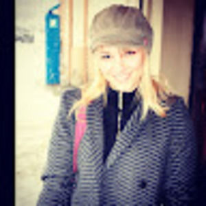 Meet your Posher, Julia